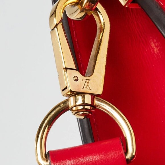 Louis Vuitton Cerise Monogram Vernis Dauphine Mini Bag - Picture 8 of 12